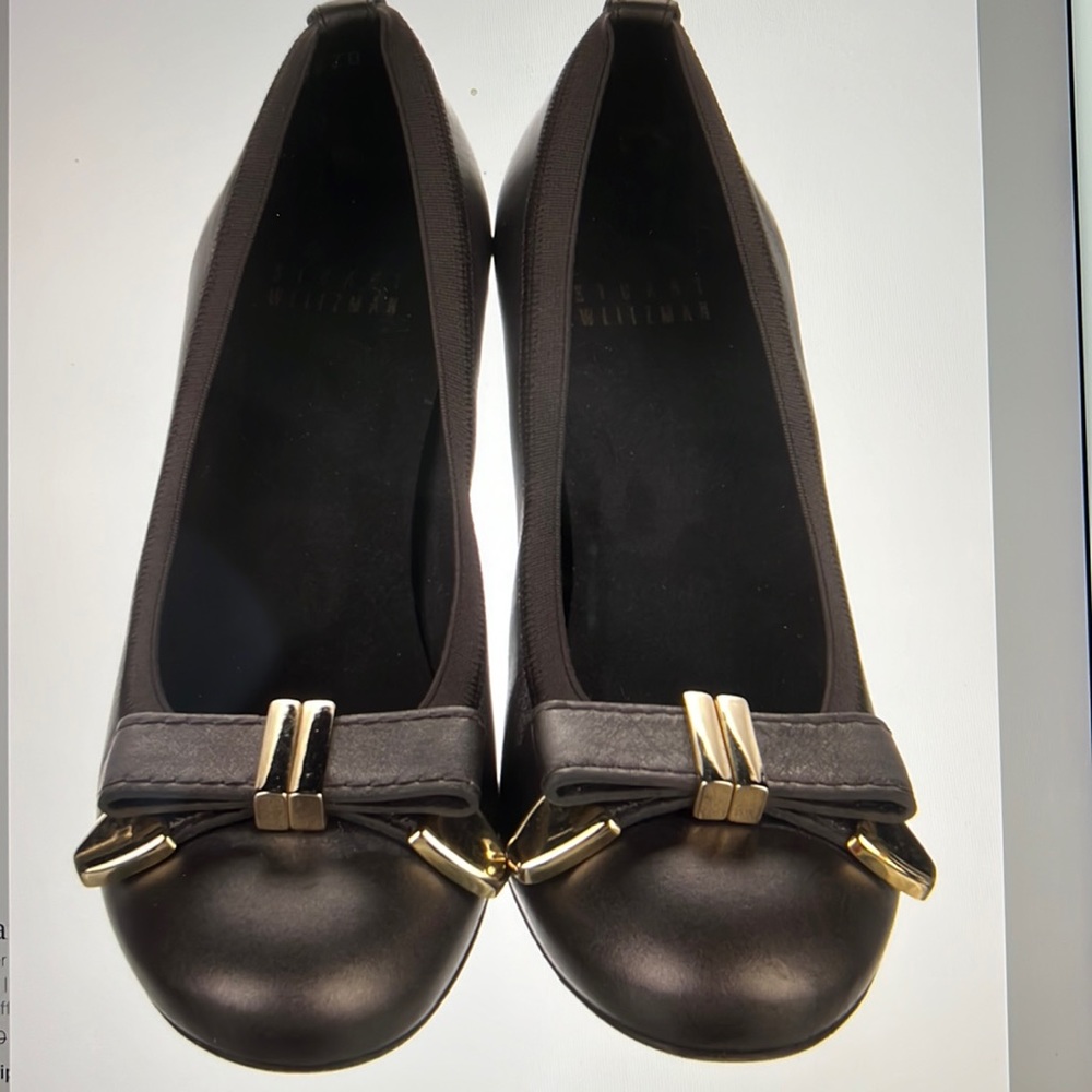 Stuart Weitzman leather bow accents pumps size 6.5